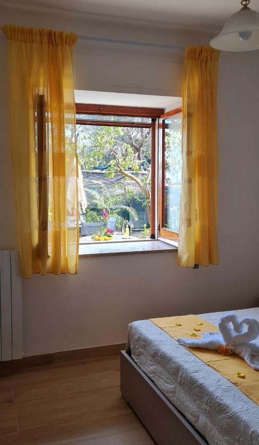 Rita Home B&B Sorrento Exteriör bild